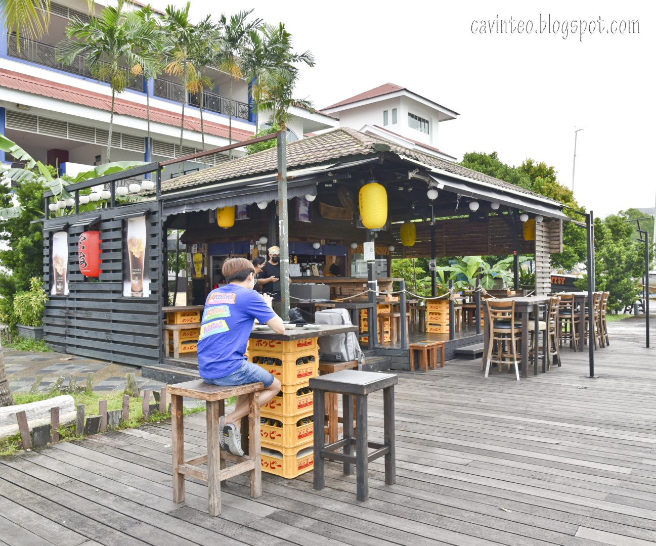 saf yacht club admiralty restaurant